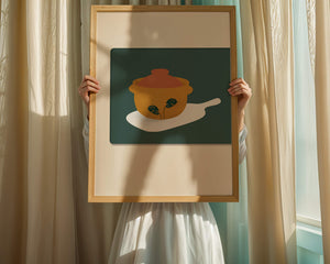 Orange Pot with Green Leaf Design on Cutting Board - Mi tienda