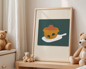 Orange Pot with Green Leaf Design on Cutting Board - Mi tienda