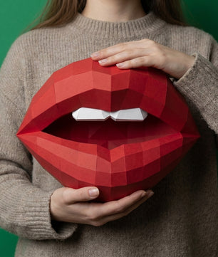3D lips with teeth papercraft, polygonal paper figure for assembly, 35x26x20 cm, 49 parts – DIY geometric sculpture, unique wall art for creative workspace