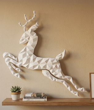 Modern flat deer wall papercraft, 56x57x2 cm geometric 3D polygonal silhouette, DIY creative kit for striking living room or hallway wall art, bold red home decor - Mi tienda