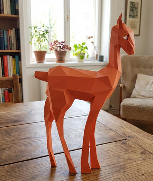 Kit DIY de papel poligonal papercraft 3D de cervatillo, 70x43x11 cm, 72 piezas – Ciervo de cartón geométrico, figura animal creativa para decoración de pared de habitación infantil