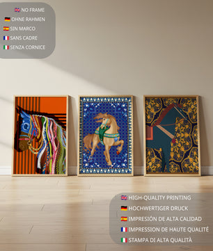 Mur avec trois tableaux de chevaux aux motifs colorés sans cadre