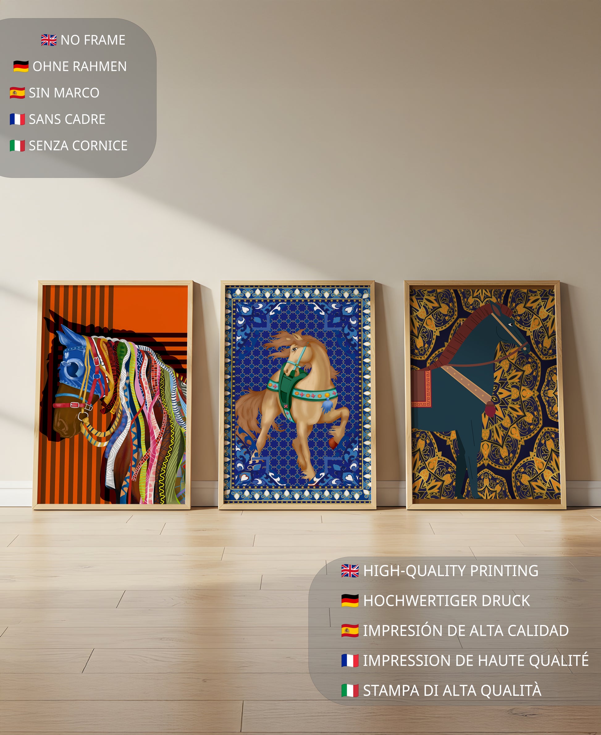 Mur avec trois tableaux de chevaux aux motifs colorés sans cadre