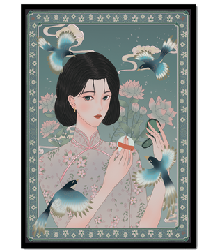 Mujer elegante en kimono floral rodeada de pájaros y flores de loto