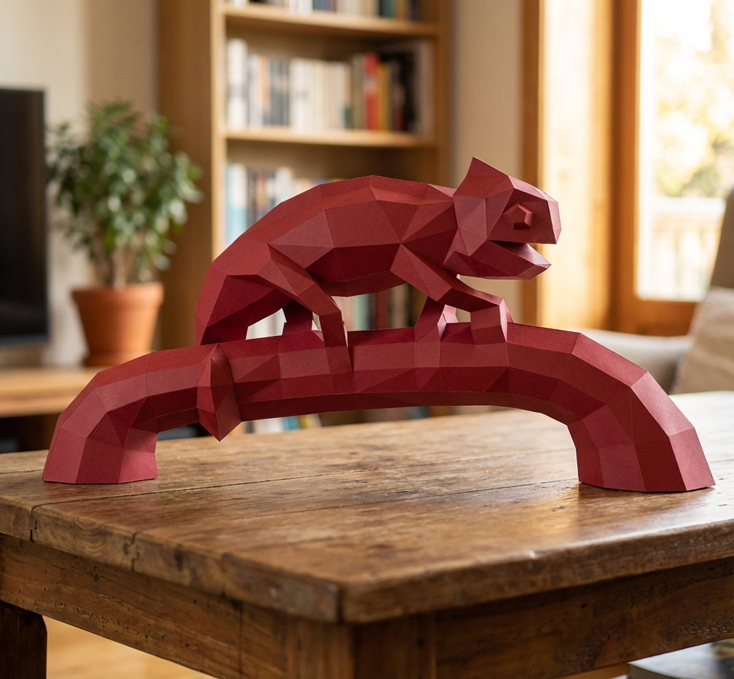 Geometric chameleon papercraft on stick, 3D DIY sculpture kit, 44x9x21 cm, modern animal decor for desk or workspace - Mi tienda
