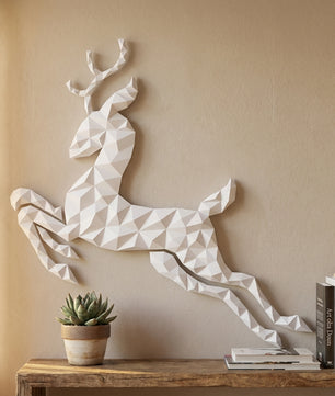 Modern flat deer wall papercraft, 56x57x2 cm geometric 3D polygonal silhouette, DIY creative kit for striking living room or hallway wall art, bold red home decor - Mi tienda