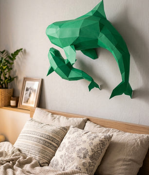 Figura de orcas de papel poligonal 3D para ensamblar 60 x 50 x 20 – kit de manualidades de papercraft decorativo, escultura geométrica moderna para pared sobre la cama