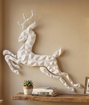 Modern flat deer wall papercraft, 56x57x2 cm geometric 3D polygonal silhouette, DIY creative kit for striking living room or hallway wall art, bold red home decor - Mi tienda