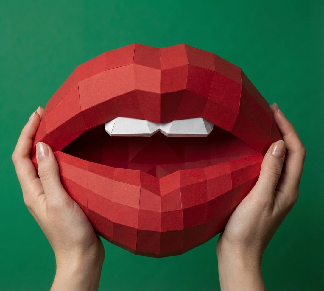 3D lips with teeth papercraft, polygonal paper figure for assembly, 35x26x20 cm, 49 parts – DIY geometric sculpture, unique wall art for creative workspace