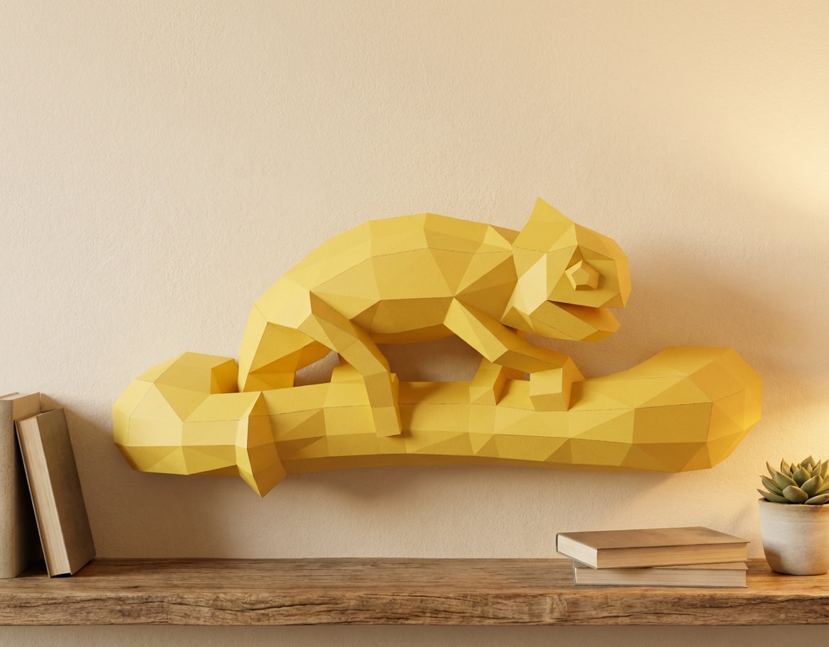 Geometric chameleon papercraft wall sculpture on branch, 3d polygonal lizard, 41x12x19 cm, creative diy kit for unique modern home or office decor - Mi tienda
