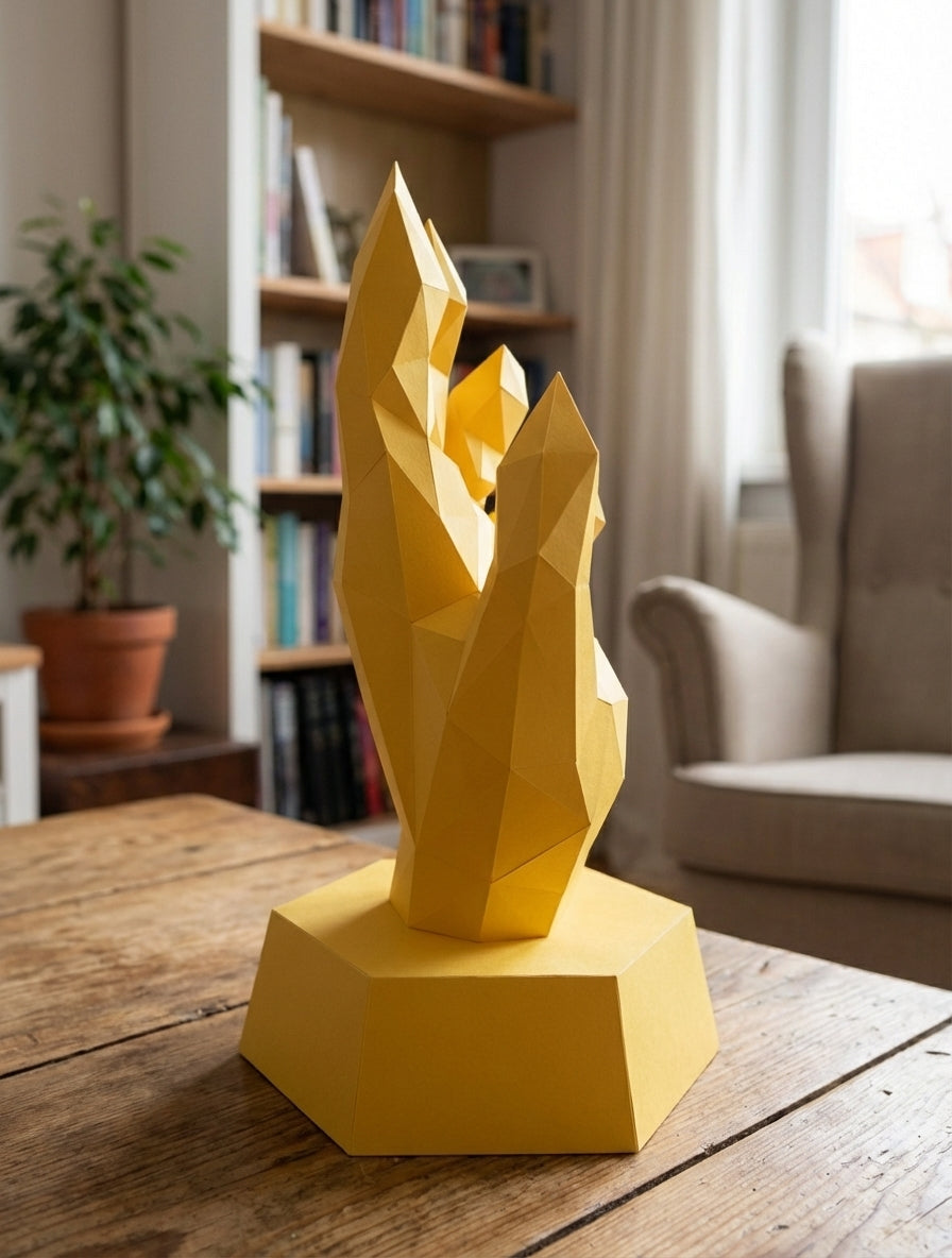 Papercraft hand on stand 3D polygonal paper figure for assembly 40x26x20, 59 parts – DIY craft jewelry holder, sculptural cardboard hand for modern decor - Mi tienda