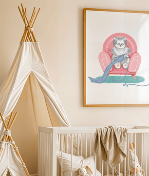 Cozy knitting cat relaxing in an armchair with a warm scarf - Mi tienda