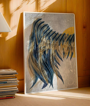Arte de plumas abstractas con detalles dorados sobre fondo texturizado