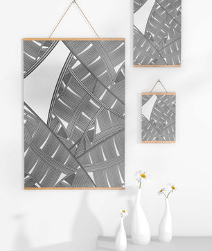 Detailed Abstract Geometric Pattern with Interwoven Stripes - Mi tienda