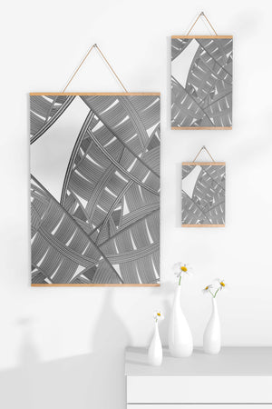 Detailed Abstract Geometric Pattern with Interwoven Stripes - Mi tienda