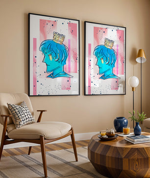 Illustration artistique d’un personnage au visage bleu avec une couronne dorée sur un fond abstrait