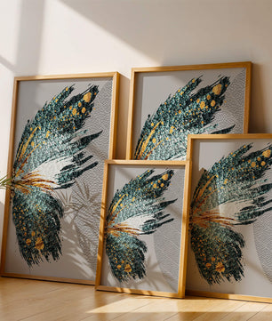 Ala de mariposa abstracta con detalles turquesa y dorados