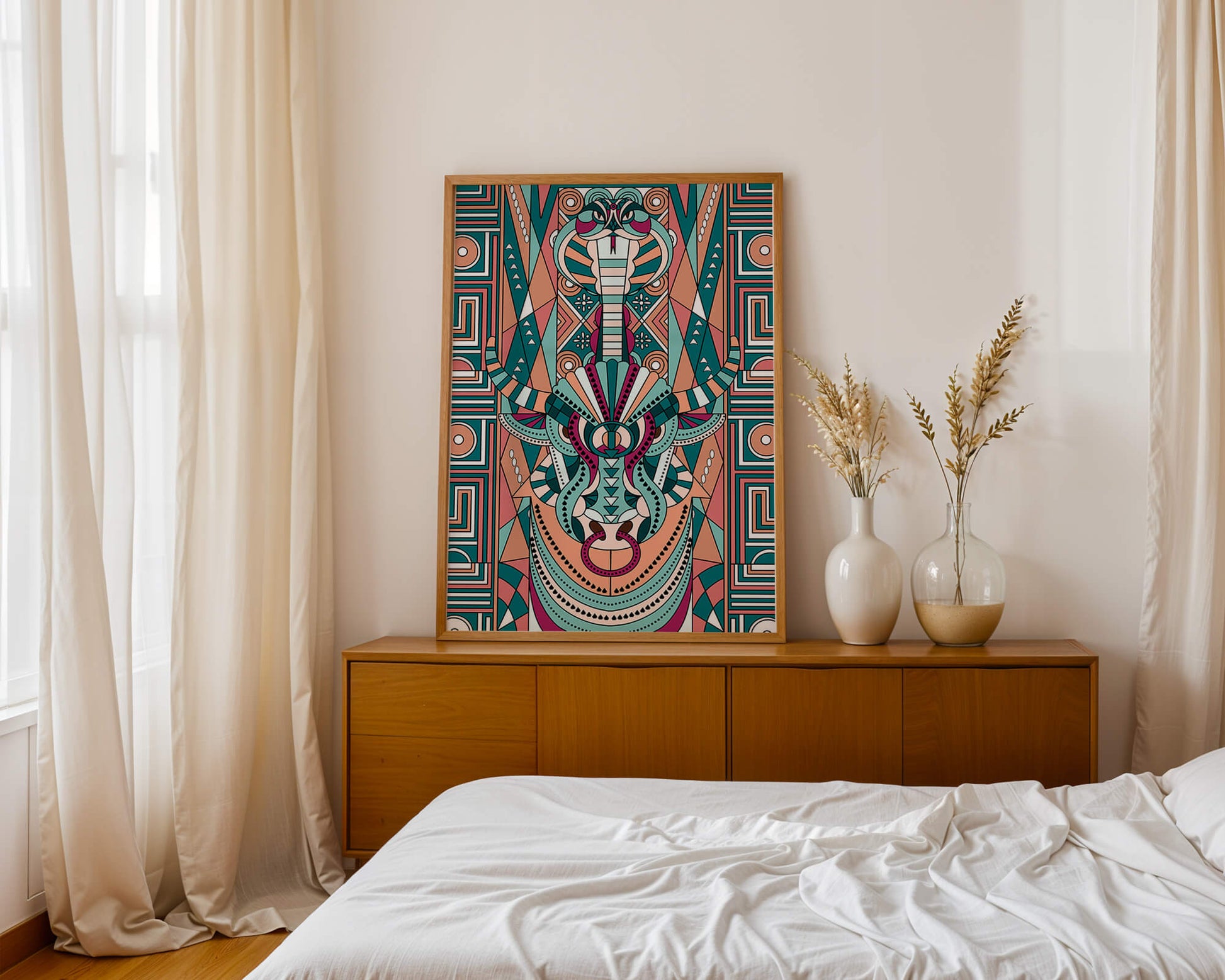 Patrón geométrico de animales con toro y cobra en colores vibrantes