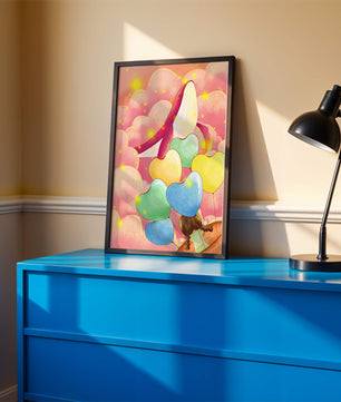 Globos con forma de corazón y ballena en una escena caprichosa y colorida