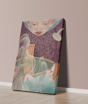 Escena de baño tranquila con elementos etéreos y papel tapiz ornamentado