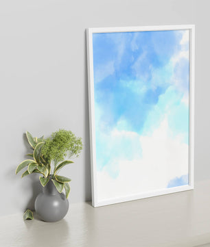 Cielo azul sereno con nubes suaves