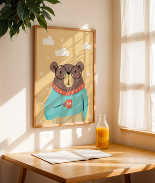 Ilustración de un oso acogedor disfrutando del té con gafas