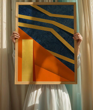 Composición geométrica abstracta con elementos dorados, azules y naranjas