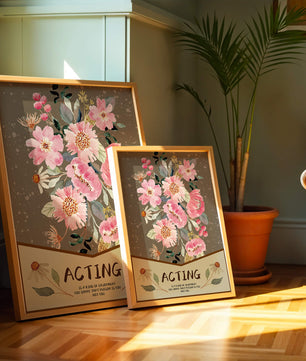 Ilustración acuarela floral con texto motivacional sobre un fondo marrón punteado