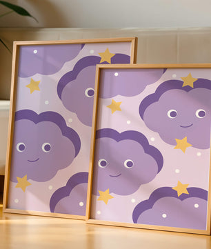 Wunderliches lila Wolken- und Sternenmuster für die Kinderzimmerdekoration
