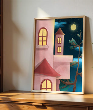 Castillo con ventanas arqueadas bajo el cielo iluminado por la luna
