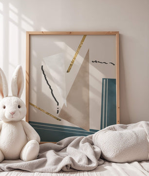 Abstraktes geometrisches Kunstwerk mit goldenen Elementen