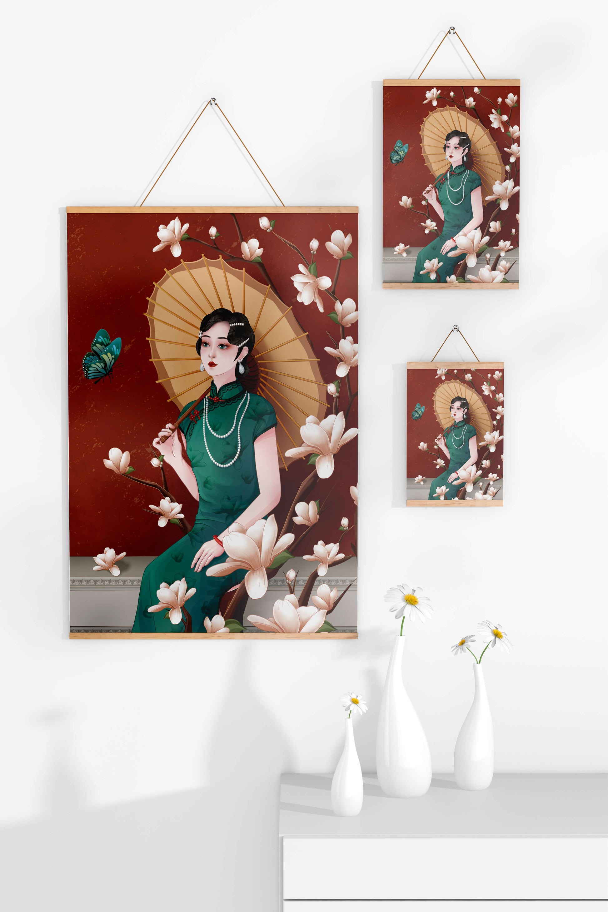 Mujer elegante con parasol y flores de magnolia sobre fondo rojo