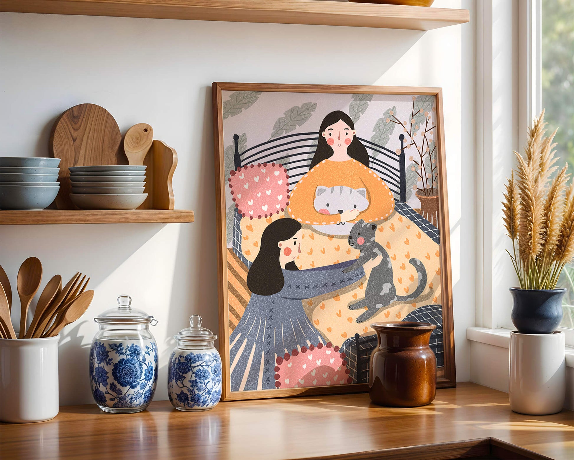 Escena interior acogedora con mujeres, gatos y elementos decorativos