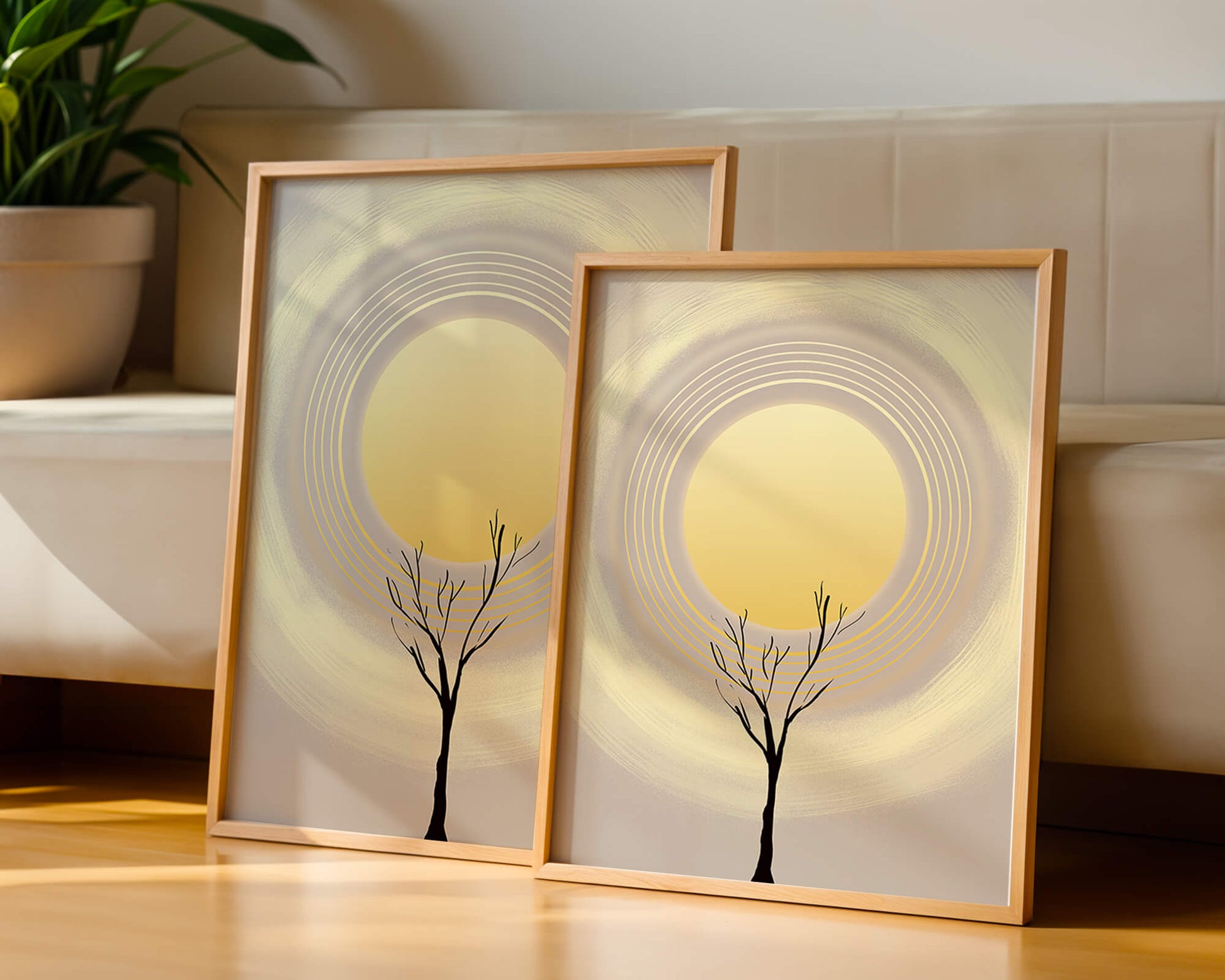 Silueta estilizada de un árbol con círculos concéntricos y un sol grande