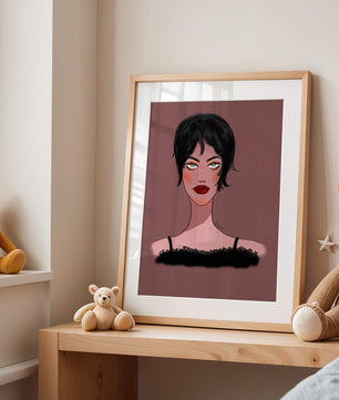 Illustration einer Frau mit kurzen schwarzen Haaren und auffälligem Make-up auf braunem Hintergrund