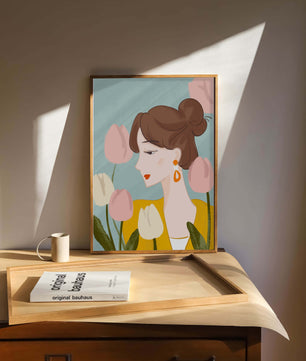 Illustration d'une femme avec des tulipes et des boucles d'oreilles élégantes