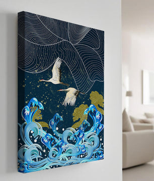 Grullas elegantes volando sobre olas doradas y un océano artístico