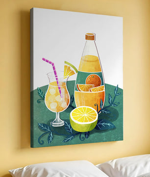 Ilustración colorida de bebidas cítricas con botella y vaso