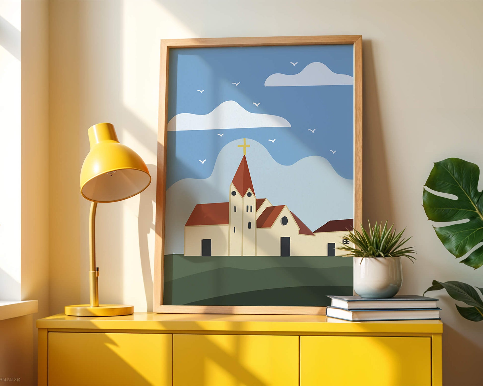 Paisaje idílico de iglesia con cruz dorada y cielo azul