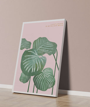 Abstract Botanical Green Leaves On Pink Background - Mi tienda
