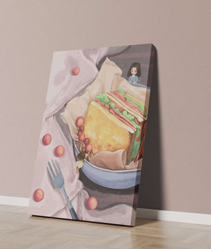 Niñas miniatura caprichosas cerca de un sándwich con tomates y tenedor