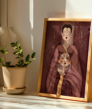 Ilustración de una figura mística con máscara y fondo ornamentado