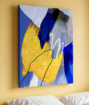 Pintura abstracta azul y amarilla con detalles dorados