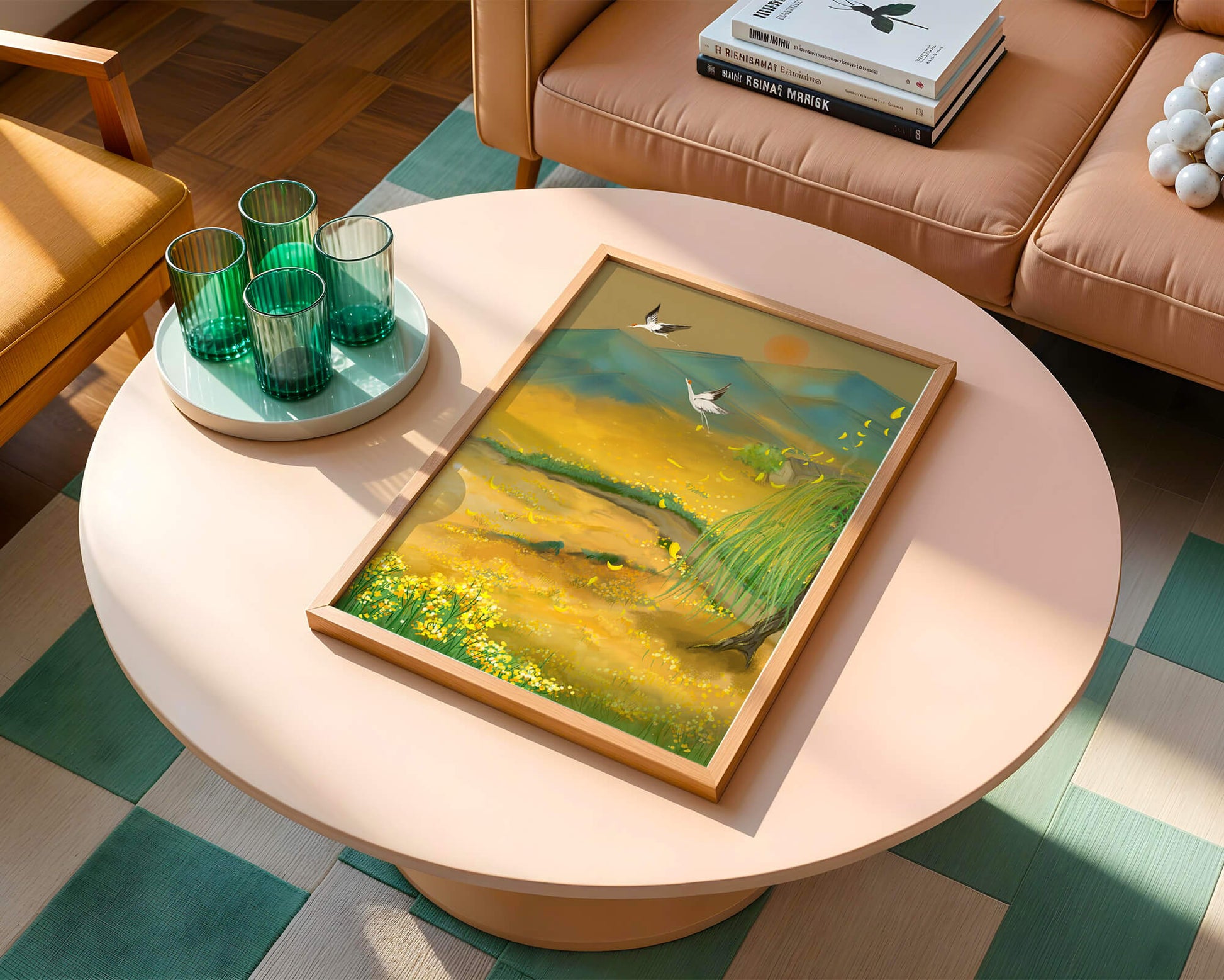 Ruhige Landschaft mit fliegenden Kranichen und goldenen Blüten