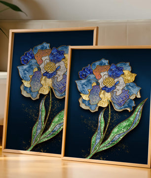 Diseño floral texturizado y colorido con contornos dorados sobre fondo oscuro
