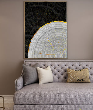 Abstract Wood Grain Pattern with Gold Accents on Black Background - Mi tienda