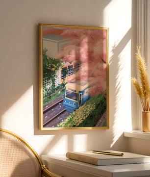 Zug in Kirschblütenlandschaft mit modernem Gebäude