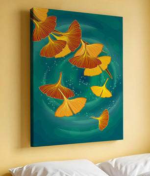 Blätter des Ginkgo-Stylings auf einem türkisfarbenen Hintergrund schweben