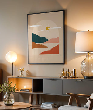 Paysage minimaliste avec montagnes et soleil