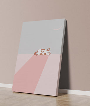 Schlafende Katze in minimalistischer Mondlichtszene